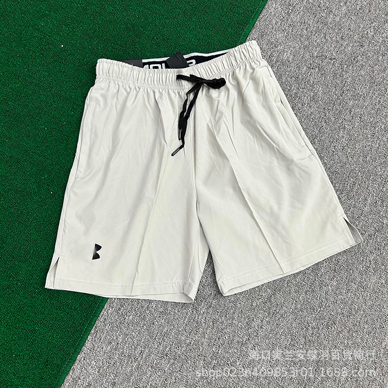 Correr de verano pantalones cortos casuales nuevos deportes de secado rápido entrenamiento transpirable de hielo suelto pantalones de cinco puntos fitness