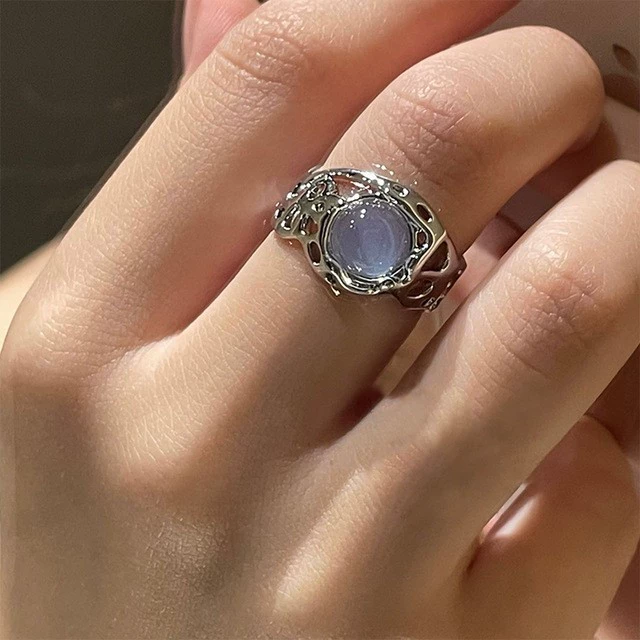 Adjustable Retro Ring, Moonstone Accent, Small Light-Luxury Style for Index Finger