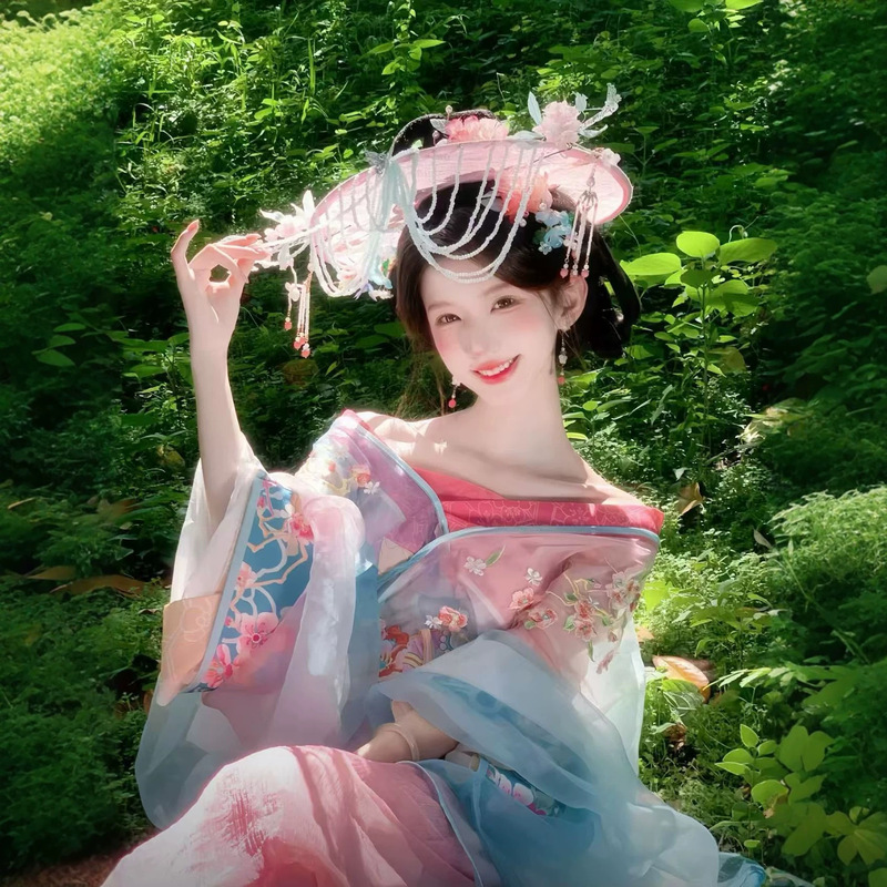 Meidi Hanfu New Popular Style Tang-Style Warring States Robe 2026 Heavy Embroidery Dress Daily Original Spring and Summer Set Meidi Hanfu New Popular Style Tang-Style Warring States Robe 2026 Heavy Embroidery Dress Daily Original Spring and Summer Set