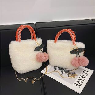 Winter cute bag, chain bag