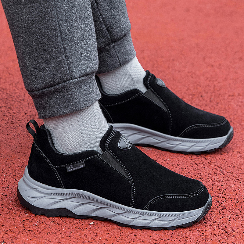 Zapatos de madres de mediana edad primavera y otoño zapatos de mujer ligeros planos 2024 zapatos de suela suave transpirables y resistentes al desgaste