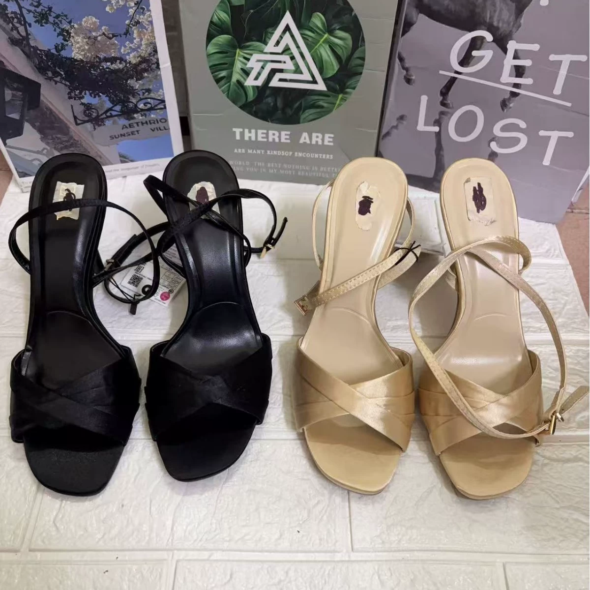 Летние женские туфли ZA2025, светло-бежевые, черные, из сатина, с квадратным носком, на ремешках, на высоком каблуке, женские босоножки на каблуке-бокал.