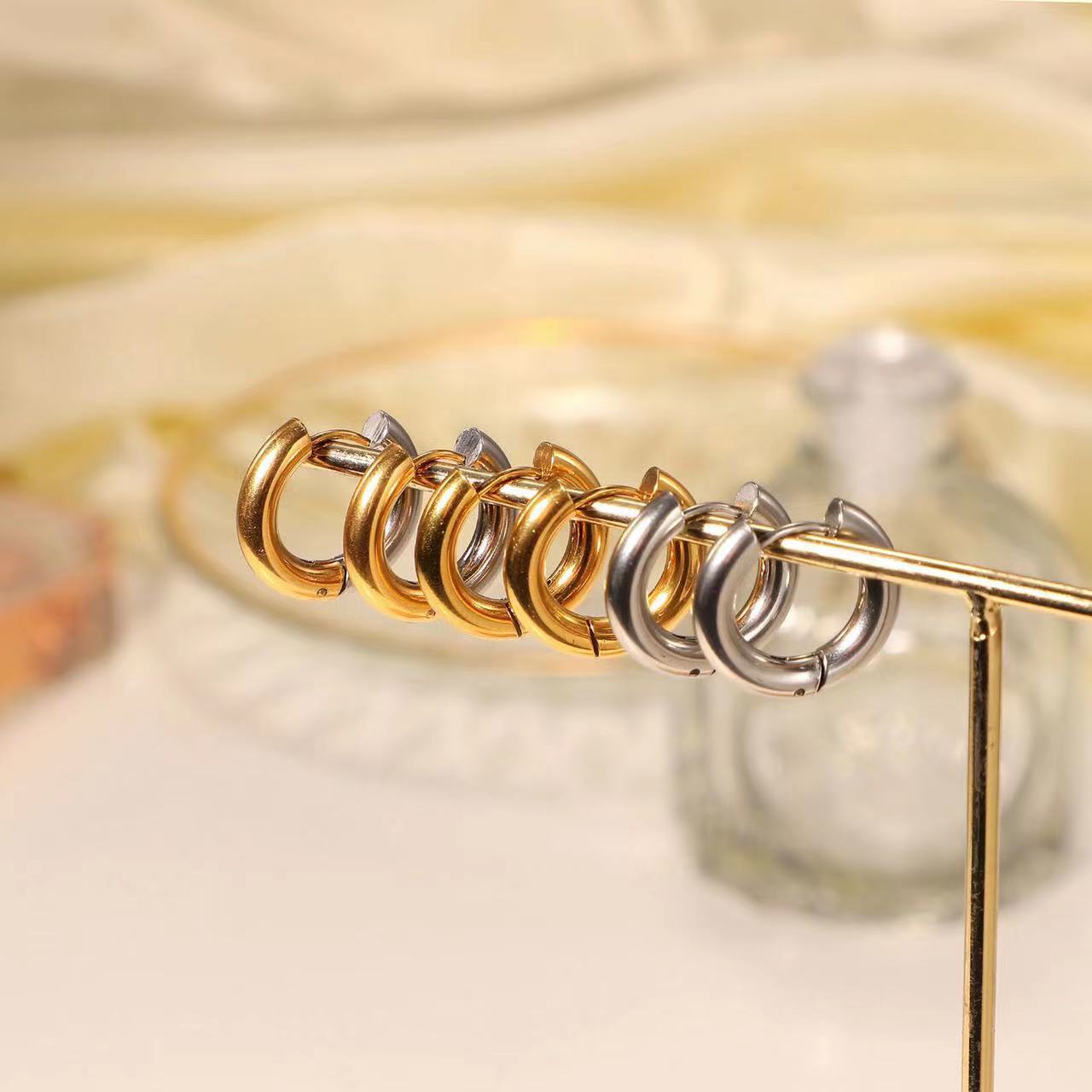 13g Weight Electroplated Gold Plating Process PVD Coated 18K Gold Real Gold Plated Round 201 Stainless Steel Fashion Waterproof Non Tarnish Earrings