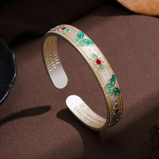 ��Ʒ���y���C�����ɬm���Ľ����C���LŮ�¿��p�ݕr������_���C��