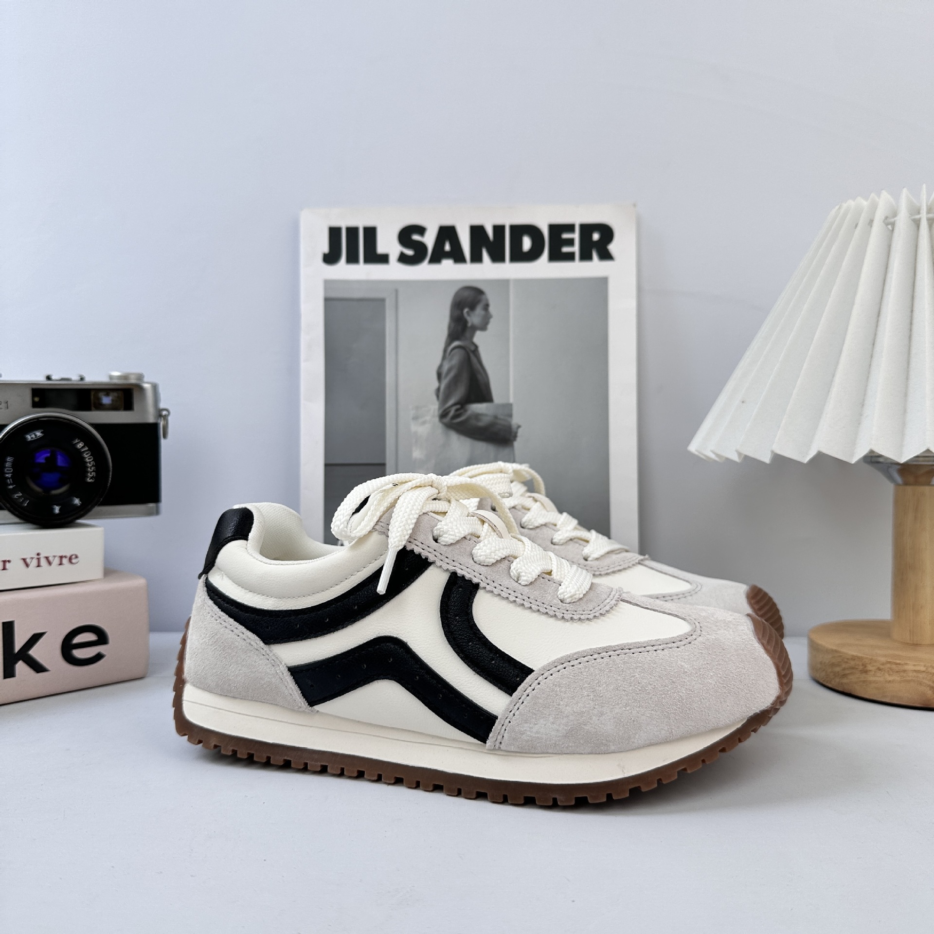 Zapatos deportivos Gump de estilo de Hong Kong para mujeres super caliente chic popular popular zapatos de skate casuales de nicho 2025 nuevos zapatos de papá