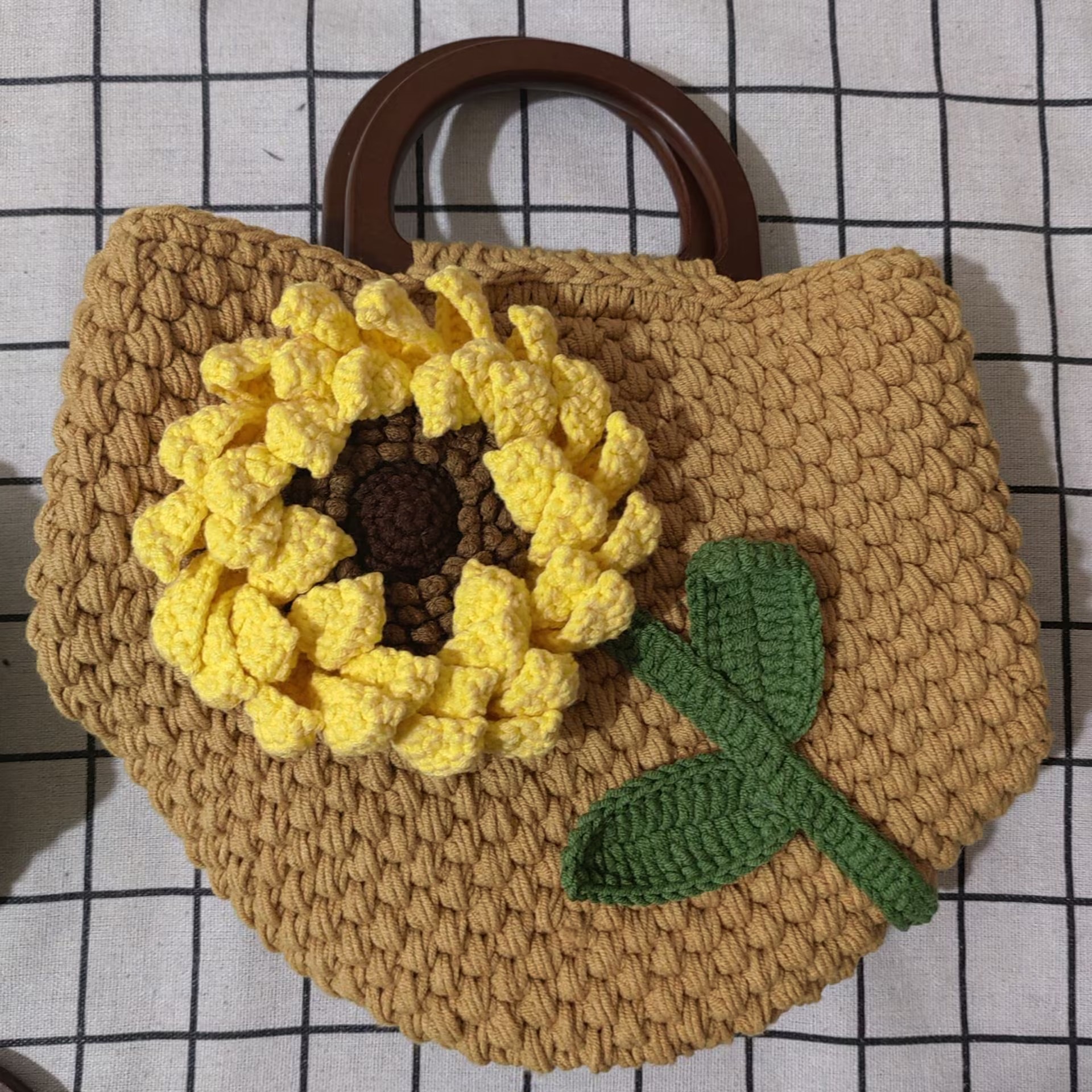 Estilo elegante Sheffield línea gancho tejido gran bolso de fresa bolso de teléfono móvil regalo de vacaciones de la familia hecha a mano