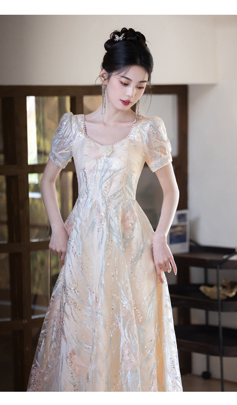 Đầm maxi nữ thắt eo phong cách Pháp, thiết kế dáng dài sang trọng, tay dài, cổ chữ V, chất liệu cao cấp — Màu champagne chi tiết 7