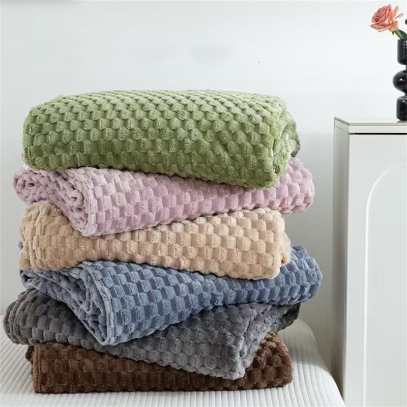 Nuevo Otoño e Invierno tortuga de oro terciopelo manta leche terciopelo cristal terciopelo ocio manta siesta de oficina manta caliente engrosada hoja de cama al por mayor