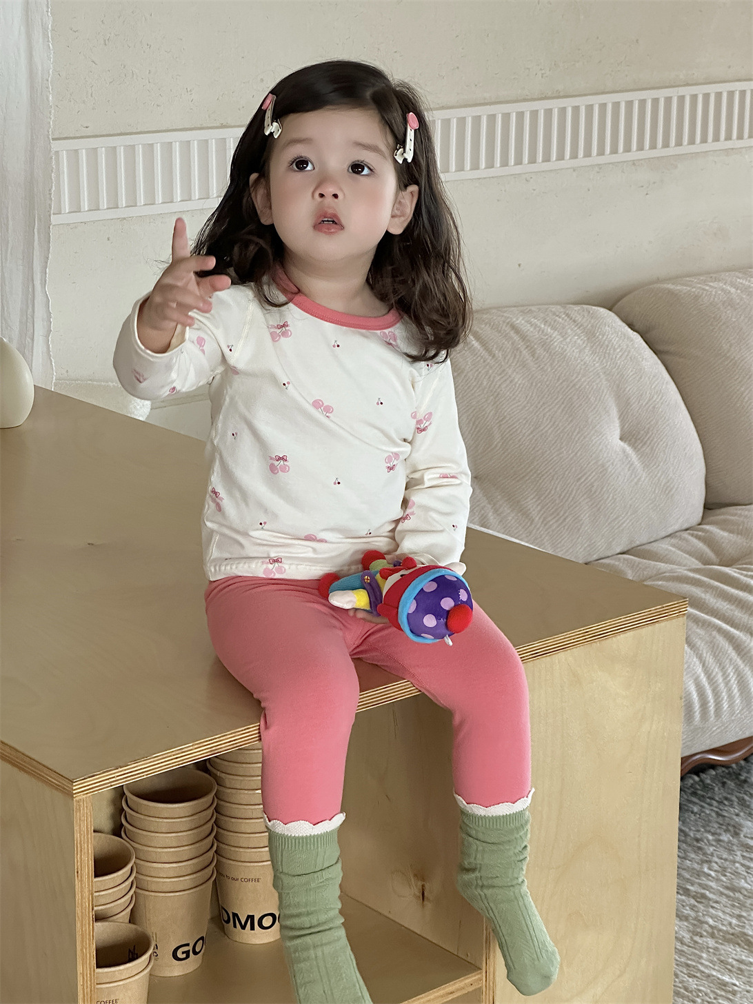 Pajamas infantiles infantiles de otoño ropa de bebé 2025 ropa de otoño ropa infantil coreana ropa de niña casa