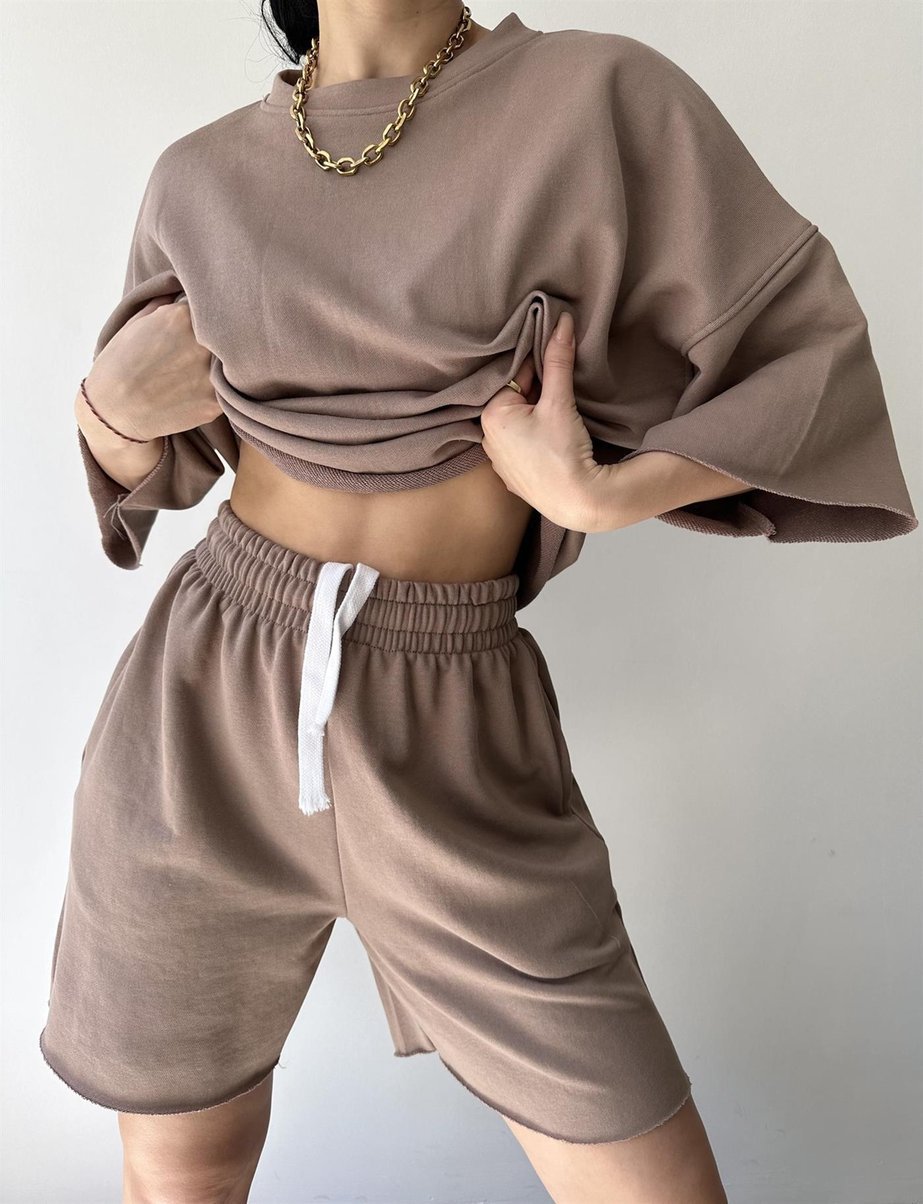 455g Weight 3/4 Length Sleeve Sleeve Length Cotton Blend, Polyester Fabric Type Shorts Co-ord Set Sets Type 2 Pieces Set Quantity Daily Occasion Round Neck Neckline Loose Fit Type Solid Color Pattern Summer, Spring Season Women's Gender Streetwear Style Daily Women's Streetwear Solid Color Cotton Blend Polyester Shorts Co-ord Set Shorts Sets 18