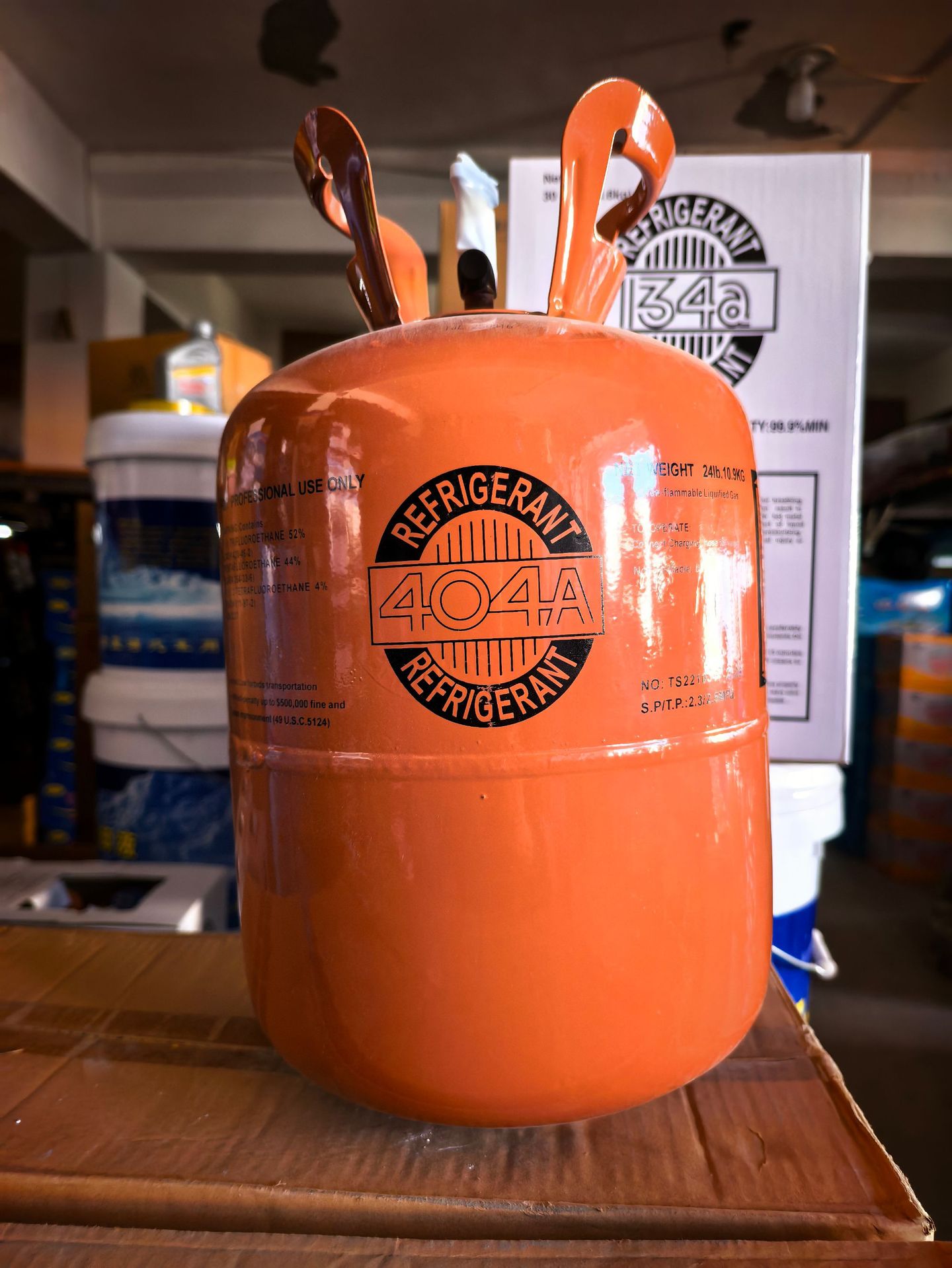 Neutral R404A refrigerant, low-temperature refrigerant, English packaging, high-purity Freon, foreign trade model