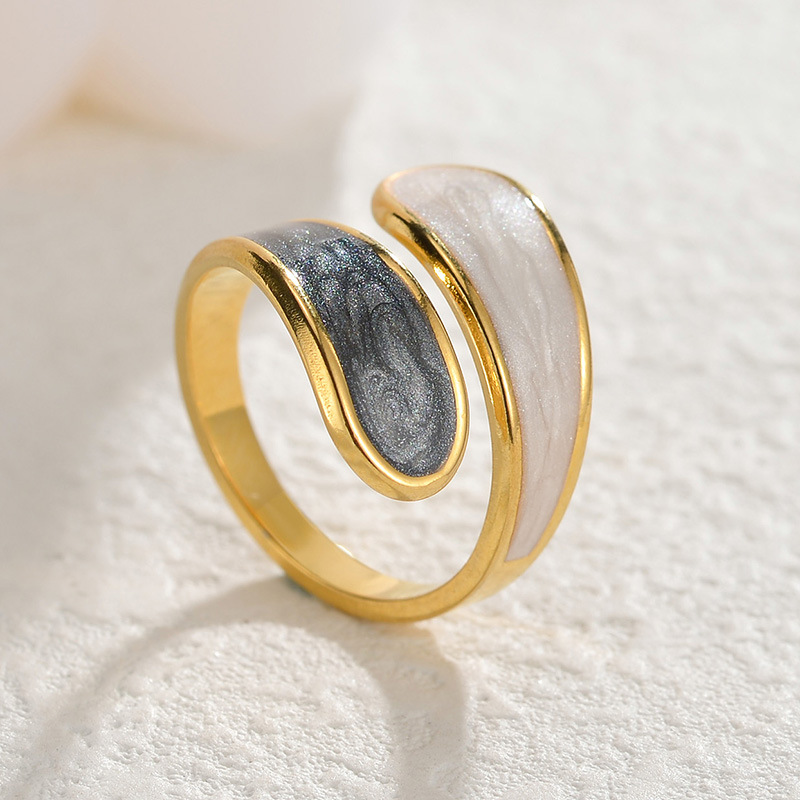 8g Weight Rings Classification Adjustable Ring Size 1 Piece Quantity Holiday, Daily Occasion Titanium Steel Material Geometric Pattern Women's Gender Enamel Design Casual, Simple Style Style Wholesale Jewelry Casual Simple Style Geometric Titanium Steel Enamel Rings 1