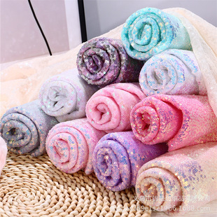 �D��ò���Ƭ���ϼ��ܾW���yƬ��c�b��Ĕz�����Y����̨���b����