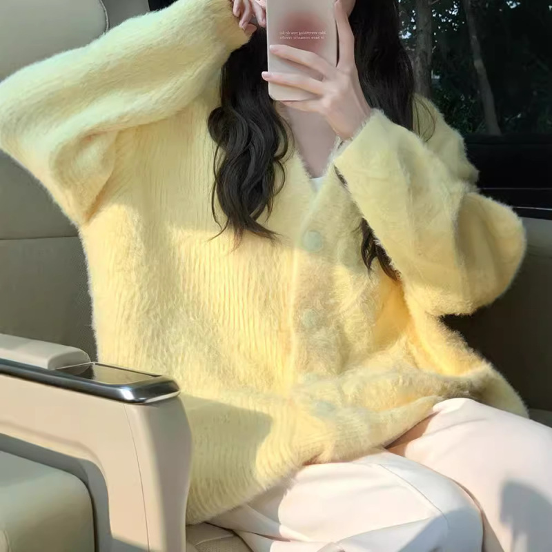 Goose Yellow Soft Waxy Design Sweater Coat Women's Spring and Autumn Gentle Lazy Style Korean Style Imitation Mink Knitted Cardigan Goose Yellow Soft Waxy Design Sweater Coat Women's Spring and Autumn Gentle Lazy Style Korean Style Imitation Mink Knitted Cardigan