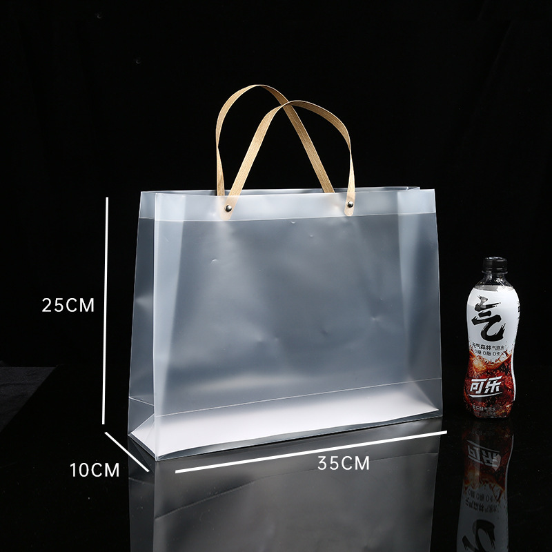 スポット卸売 pp 透明ハンドバッグつや消し pvc プラスチックギフトバッグ結婚式のキャンディーギフトバッグカスタマイズ|undefined