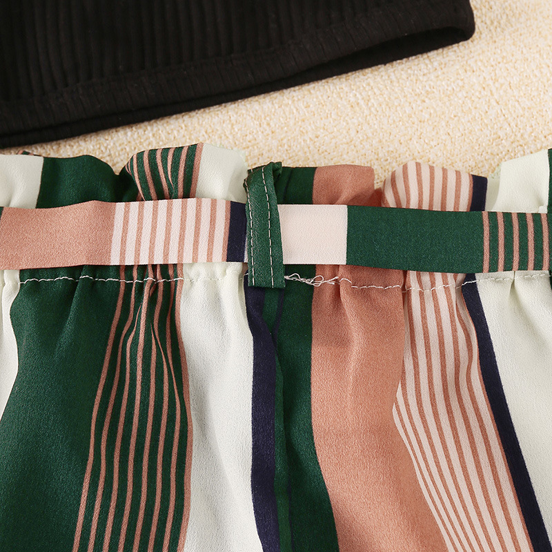 Mädchen Set 2024 Sommer Neue Modische Sling Top Gestreiften Shorts Kinderkleidung_voghion.com