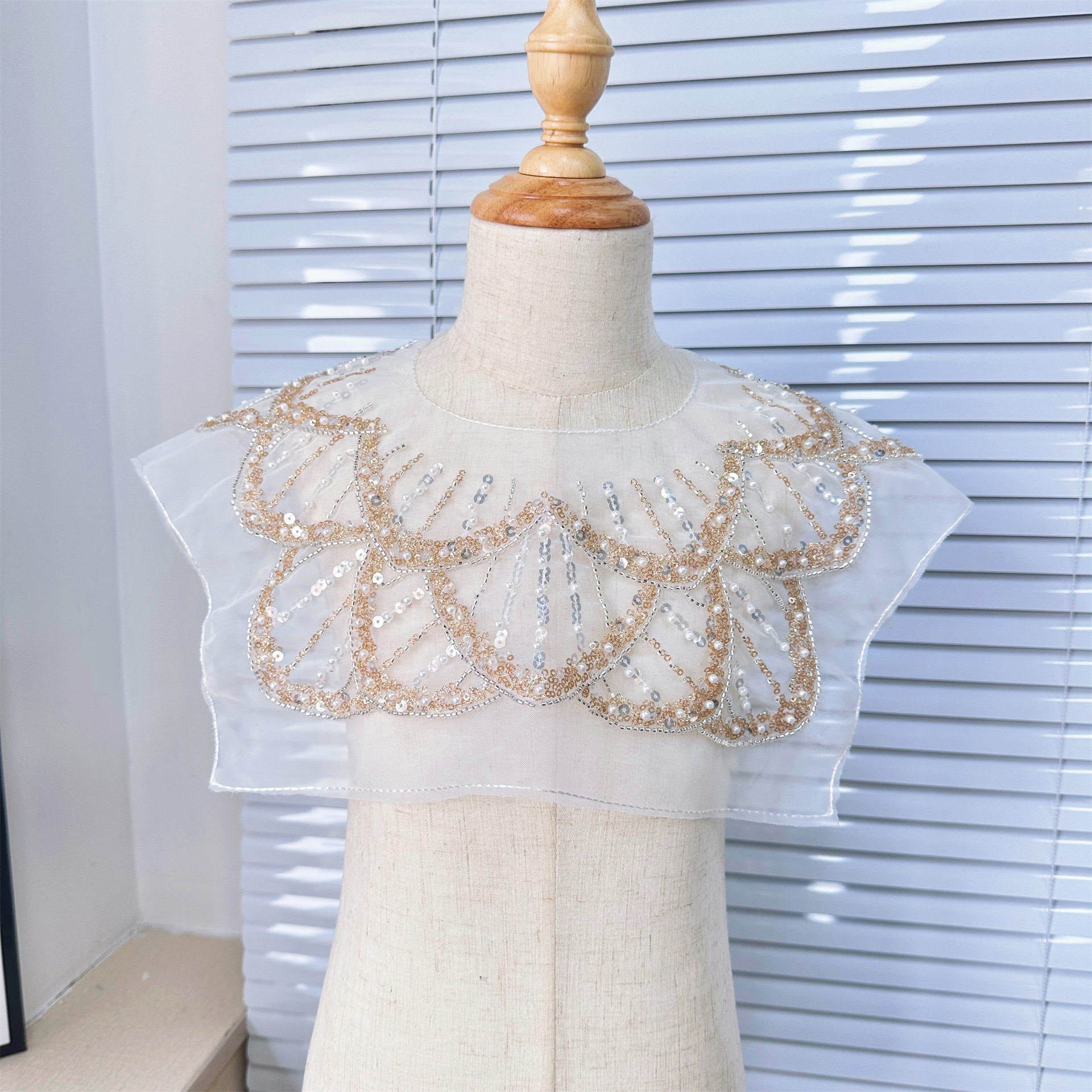 Malla con lentejuelas bordado collar flor semiacabado ropa para niños princesa vestido collar DIY accesorios vestido de novia decoración del collar image 2