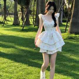 2025春夏法式绝美甜辣妹飞飞袖吊带连衣裙仙女裙收腰蓬蓬裙小个子