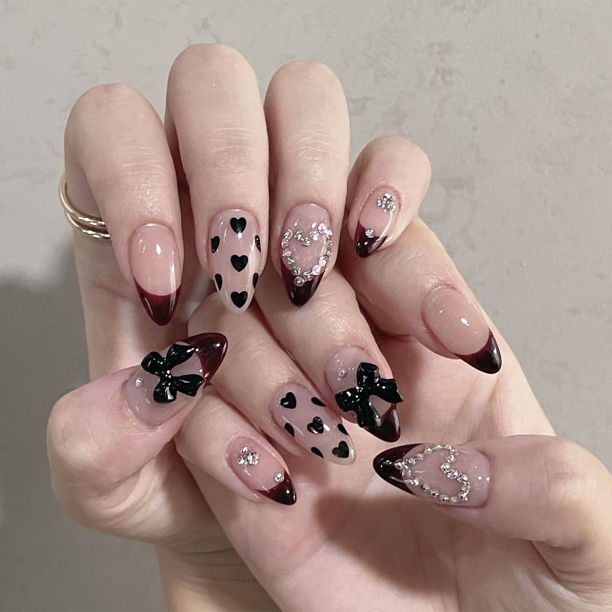 23g Weight Valentine'S Day Heart Shape Knot Butterfly Plastic Press-on Nails