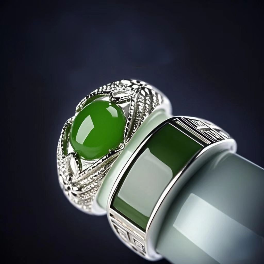 霸气绿玉髓时尚气质女仿和田玉碧玉戒指镶嵌男款百搭玉石戒指批发