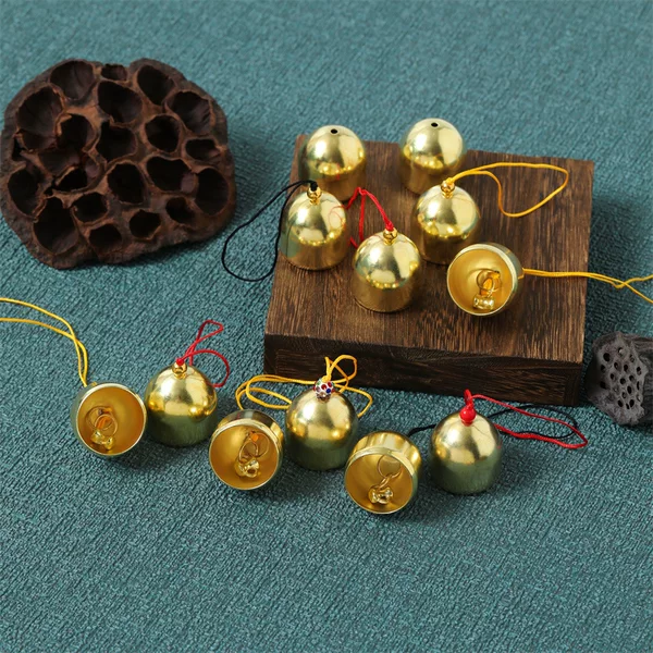 Wind Chime Copper Bell Decorative Accessories Bell with Bell Hammer That Rings Metal Small Bell DIY Materials Christmas Bell Pendant