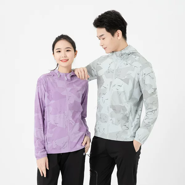 New Ice Silk cool feeling clothing men's and women's clothing camouflage high elastic breathable hooded couple outdoor skin trench coat