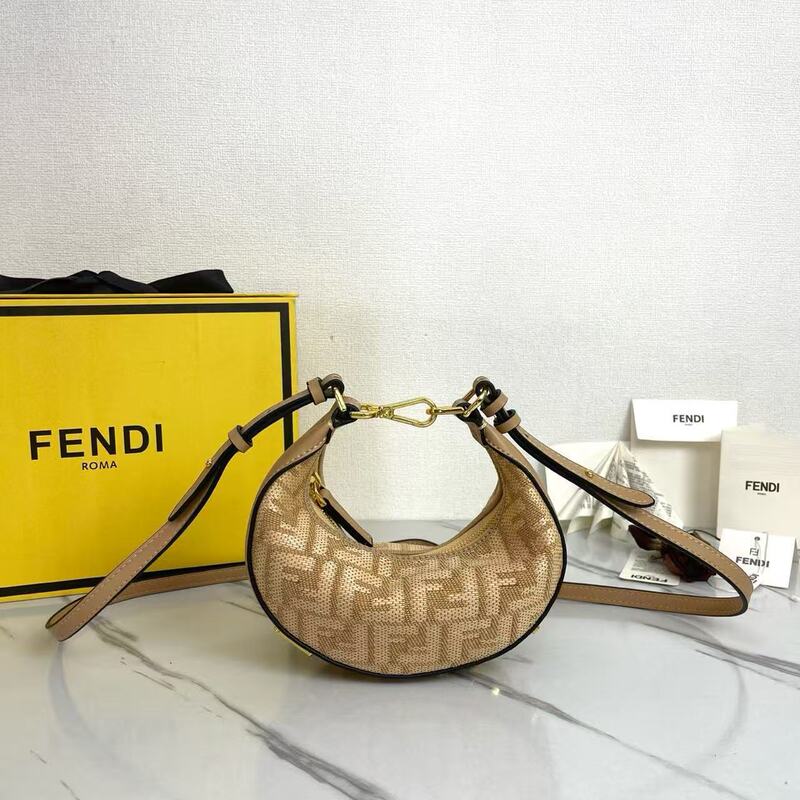 Bags new cross-border women's handbag, high-end European and American style, letter print, simple crossbody bag, underarm bag, dumpling bag Bags new cross-border women's handbag, high-end European and American style, letter print, simple crossbody bag, underarm bag, dumpling bag