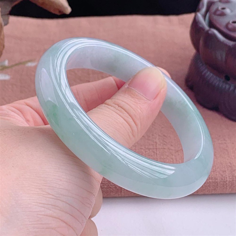 Vòng tay ngọc bích Miến Điện A hàng băng màu xanh nhạt dầu xanh ngọc cổ điển chi tiết 5