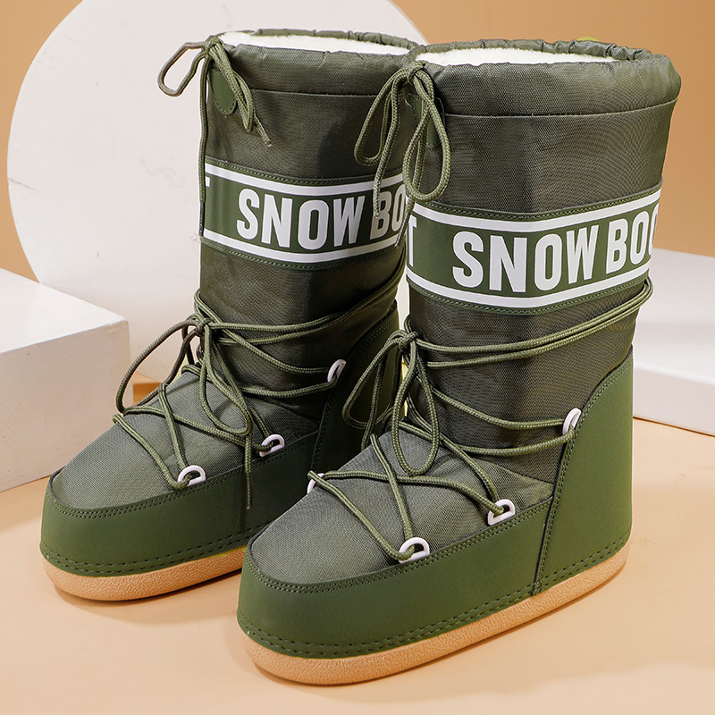 Distribución transfronteriza de botas espaciales de esquí de invierno 2026 botas de nieve calientes de alto cilindro, botas de luna ligeras de cabeza redonda de mujer