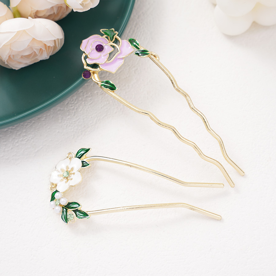 14g Weight Hair Sticks Hair Accessories Type 1 Piece Quantity Holiday, Street Occasion Metal Material Flower Pattern All Seasons Season Women's Gender Elegant, Retro Style Elegant Retro Women's Flower Metal Hair Sticks 4