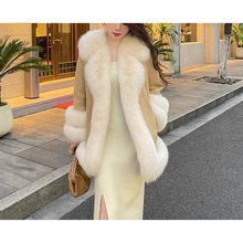 2024冬季新款狐狸毛领海宁皮外套女斗篷款皮毛一体白鹅绒羽绒服