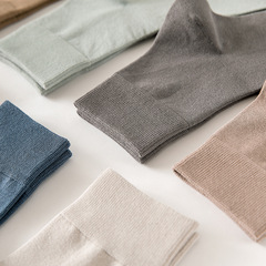 Men's 100% Cotton Mid-Calf Socks, Four-Season Anti-Odor and Antibacterial Solid Black Cotton Socks for Men, Non-Pilling Cotton Socks