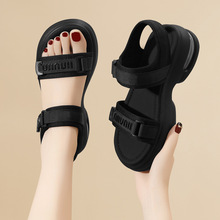 ��ЬŮ2024�ļ��¿��⴩͸���p����ܛ��ħ�g�N�\�ӕr�аٴ�ŮЬ