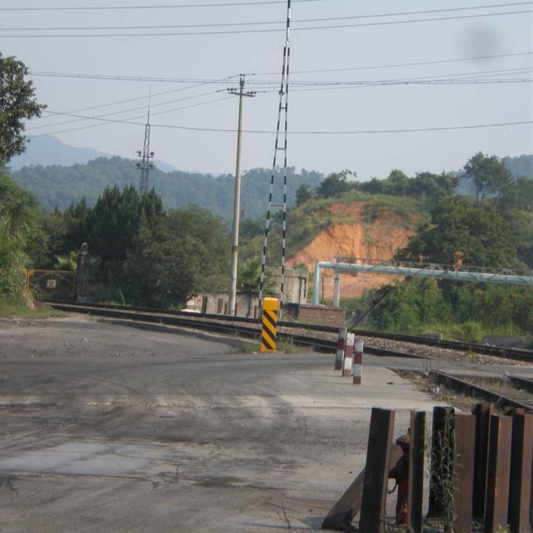 Máquina de barrera de cruce ferroviario multifuncional, máquina de barrera de cruce ferroviario