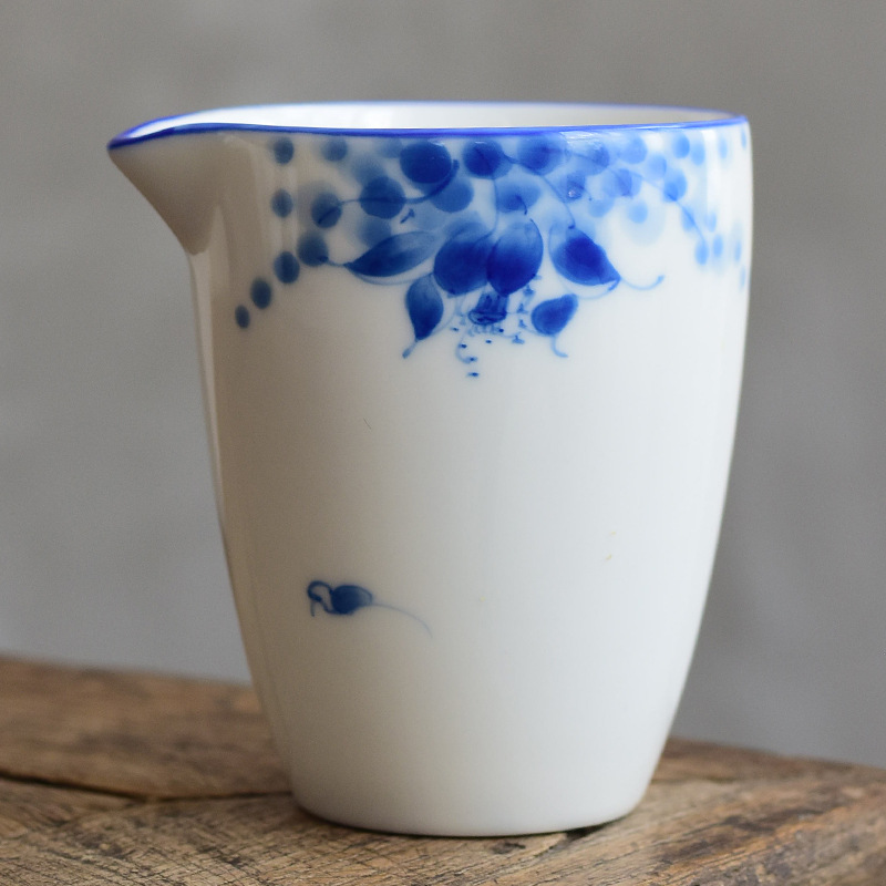 Pintado a mano justo taza de té dispensador de té hogar blanco porcelana cerámica uniforme taza de té japonés mar Kung Fu juego de té ceremonia del té Accesorios