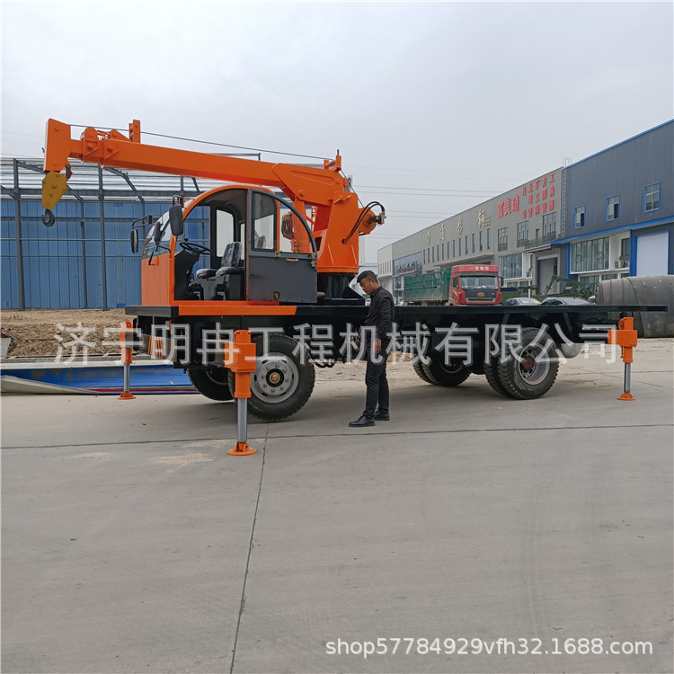 10吨20吨四不像平板吊车 农用分时四驱吊装一体机 园林轮式随车吊