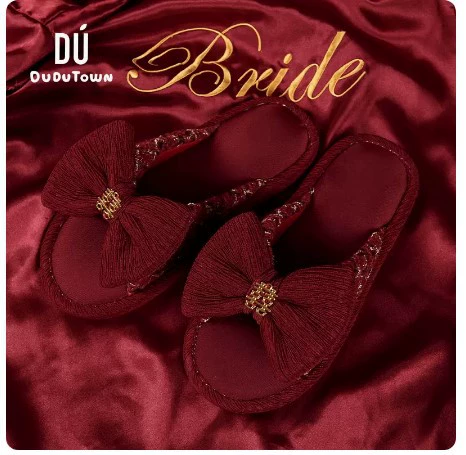 Свадебные тапочки Праздничная пара Весна и осень Большая красная пара для свадьбы Домашние новобрачные Мужчины и женщины Четыре сезона Украшение свадебной комнаты