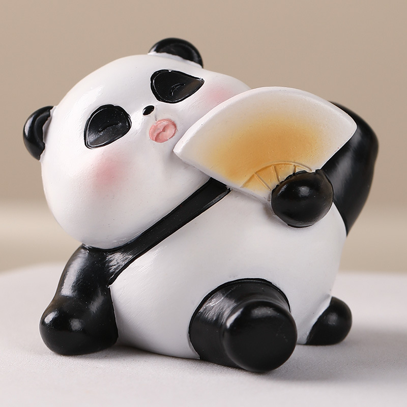 Fan Fan Xiong Bao
