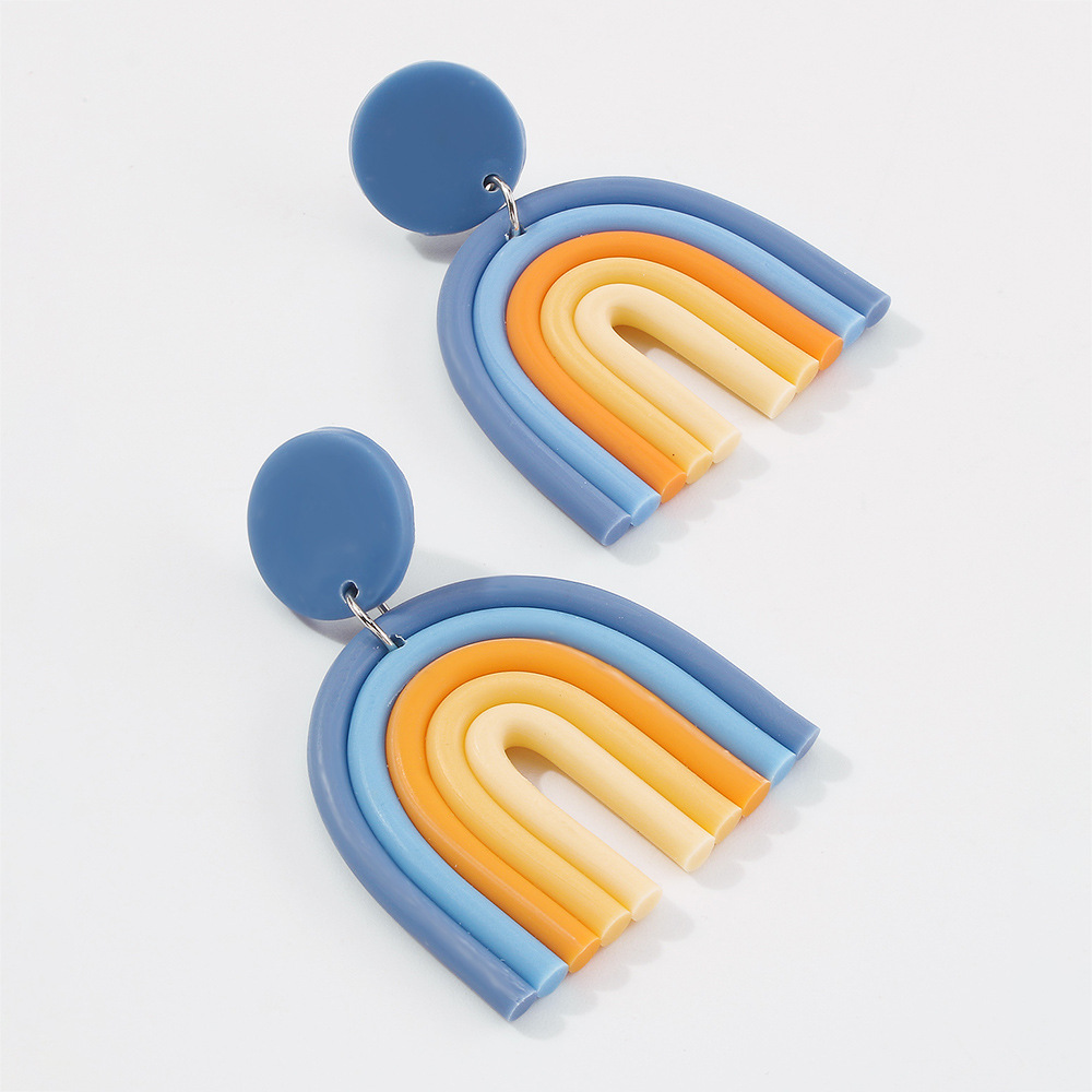 Vente En Gros Bijoux Couleur Céramique Douce Boucles D&#39;oreilles En Forme De U Nihaojewelry display picture 10