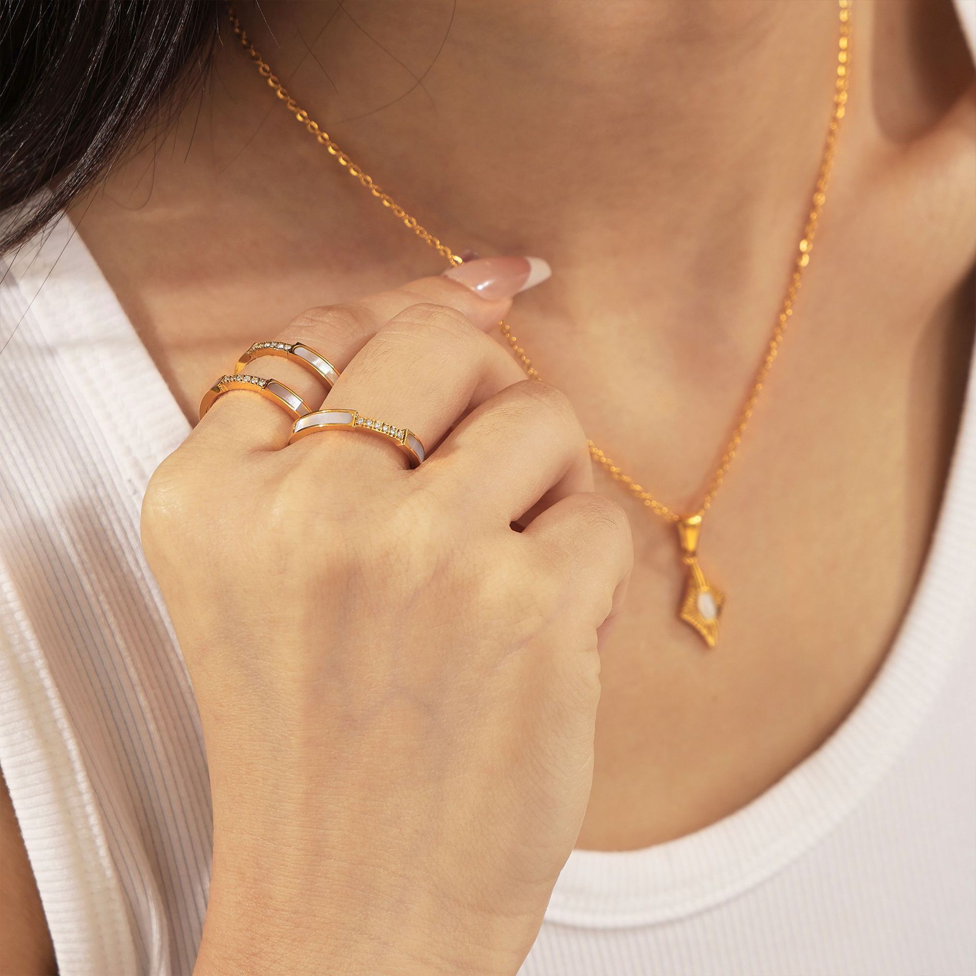 European And American Ins Style Four Star Cat Eye Stone Pendant Titanium Steel Lock Chain Sea Shell Ring Necklace Ring Niche Set_voghion.com