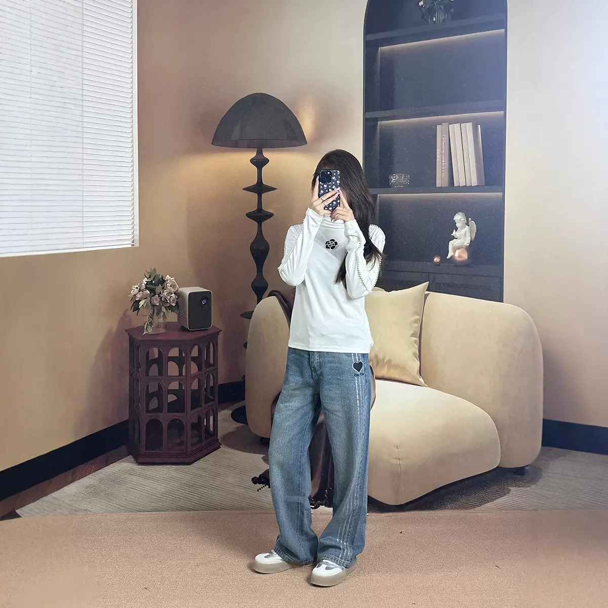 秋季复古水洗做旧直筒牛仔裤高级感显瘦设计感时尚百搭女款长裤