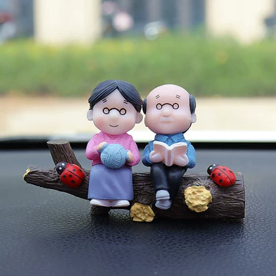 Car ornaments, the Dashboard, Cute Tree Branch - tree-branch-elderly-couple