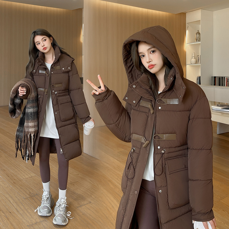 2024 nuevo estilo coreano de corn de buey de cintura de algodón medio largo con capuchón sobre la rodilla gruesa chaqueta cálida de algodón de moda