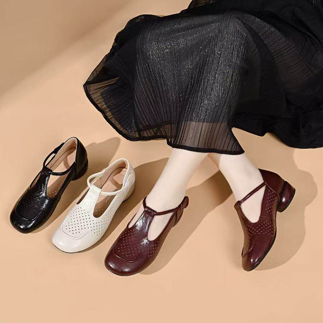 Sandal nữ da thật mũi tròn hở mũi gót thấp 4 cm đế bệt êm chân — màu đen