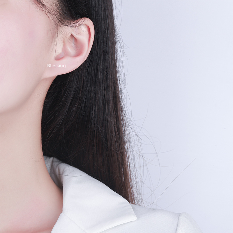 S925純銀莫桑鑽四葉草耳釘女耳飾輕奢小眾高級花朵滿鑽小紅書