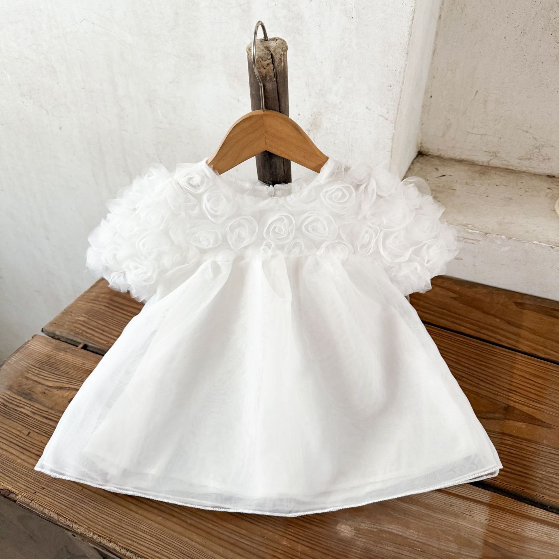 Ins niñas coreanas de encaje vestido de flores de verano bebé vestido de princesa de manga corta