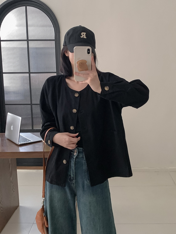 82412洋气圆领大口袋单排扣休闲外套 女简约2025秋装新款显瘦上衣|undefined