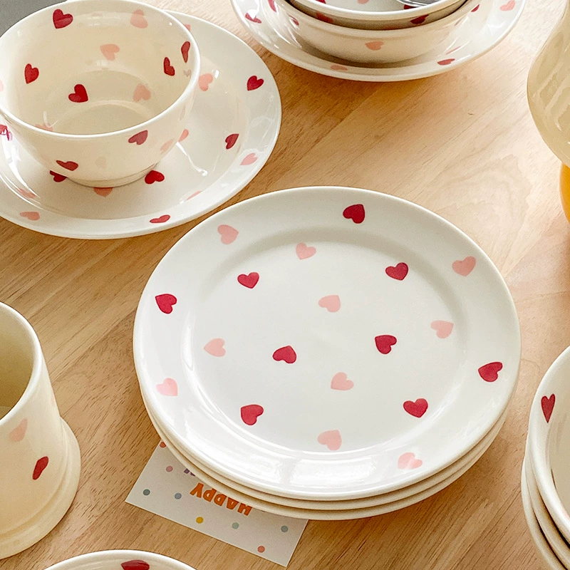 Ceramic Dinnerware Set, Creamy Glaze with Heart Pattern, High-Temperature Resistant, Multi-Size
