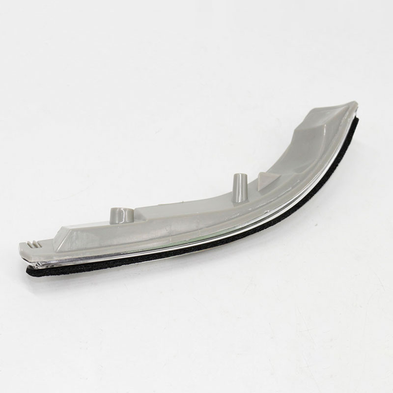 876232W000 is suitable for Hyundai Santa Fe Sport 2013-2015 right rearview mirror turn signal light