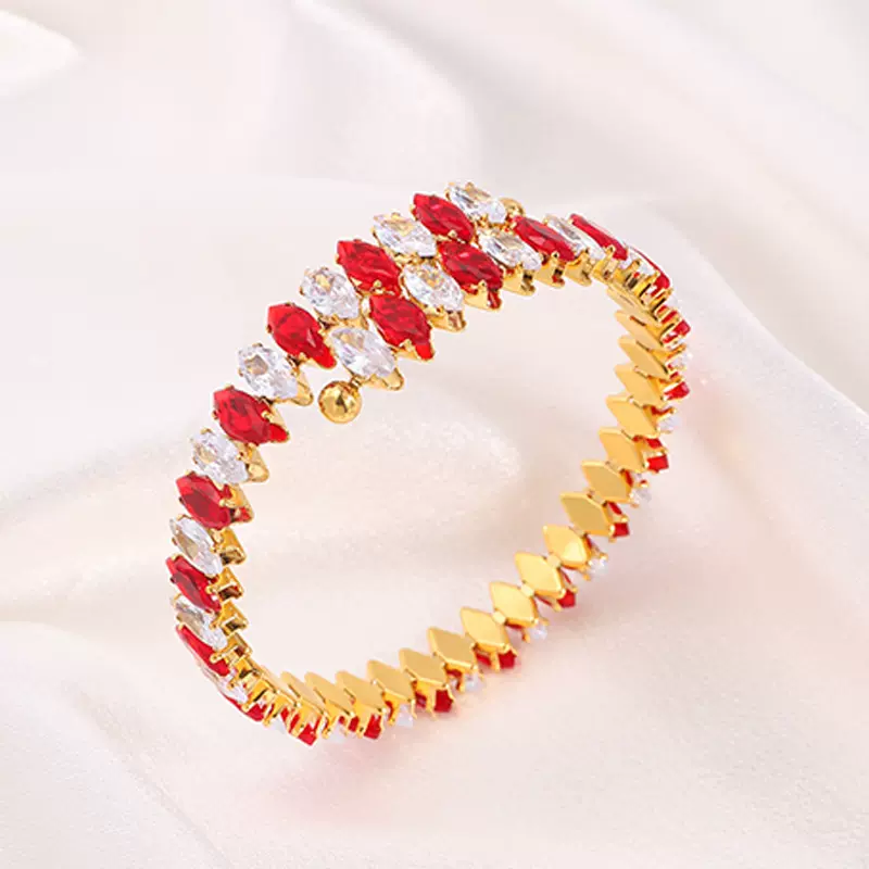 钛钢手镯 满锆彩色手镯女生高级感 个性ing风气质18k手镯卡家手镯